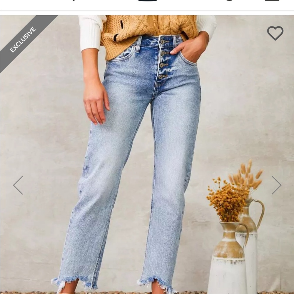 Buckle jeans